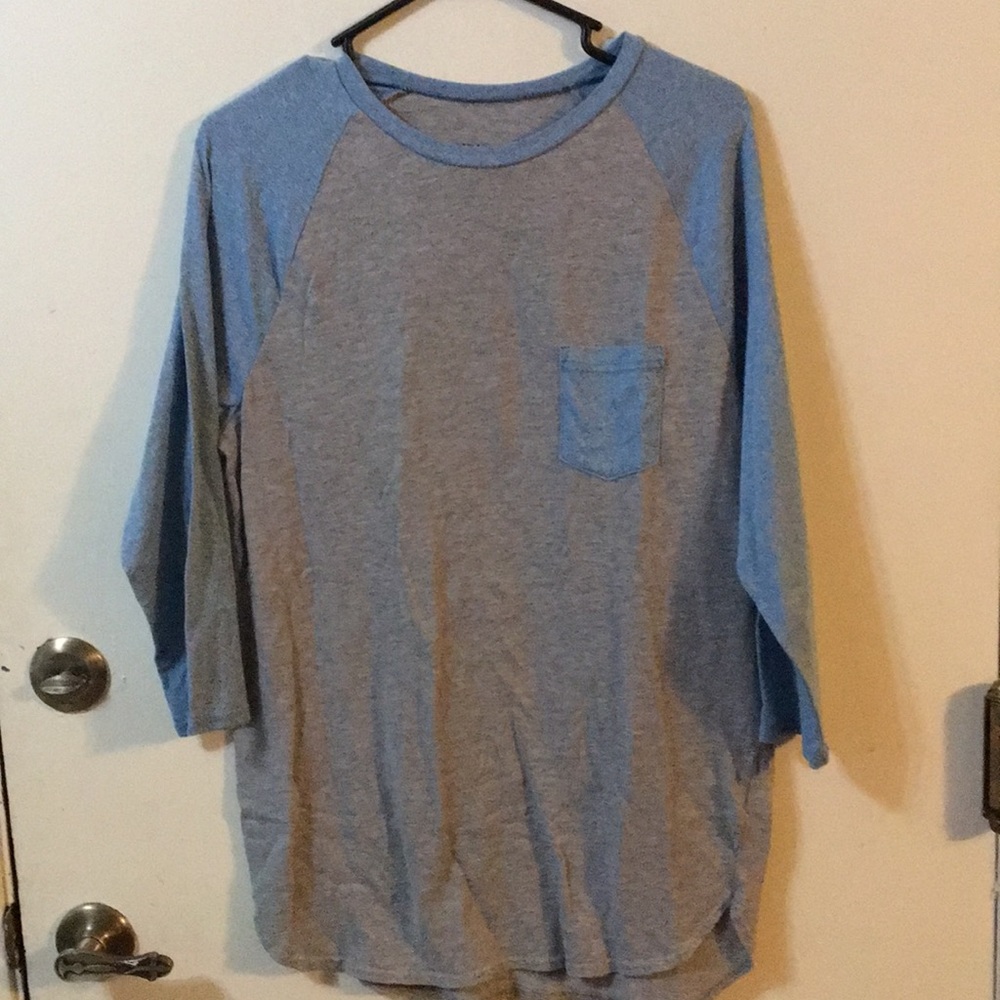 3/4 sleeve shirt
